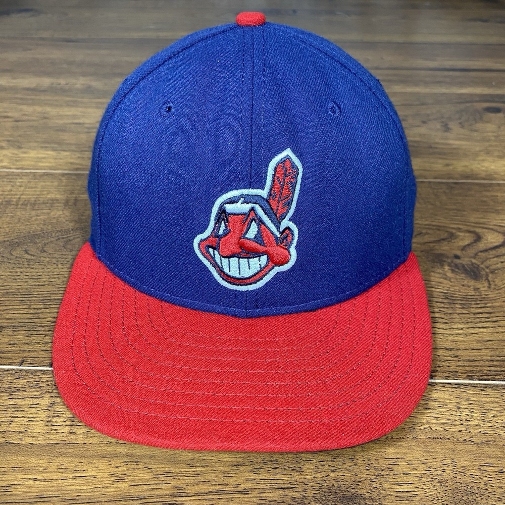 New Era 59FIFTY Cleveland Indians Chief Wahoo Hat Size 7 MLB Authentic Navy Red